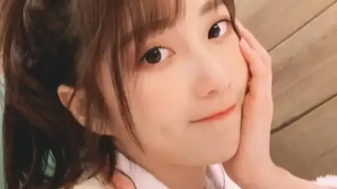 59岁大爷演短剧